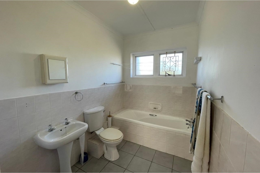 2 Bedroom Property for Sale in Chiselhurst Eastern Cape